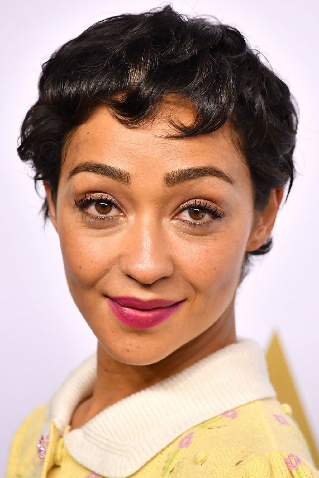 11 Undoubtedly Coolest Pixie Cuts For Wavy Hair Fashionre